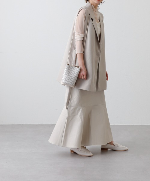 COLONY 2139（コロニートゥーワンスリーナイン）の「レザーライク切替マーメイドスカート（スカート・レディース・ブラック/アイボリー・FREE）」の16枚目の写真