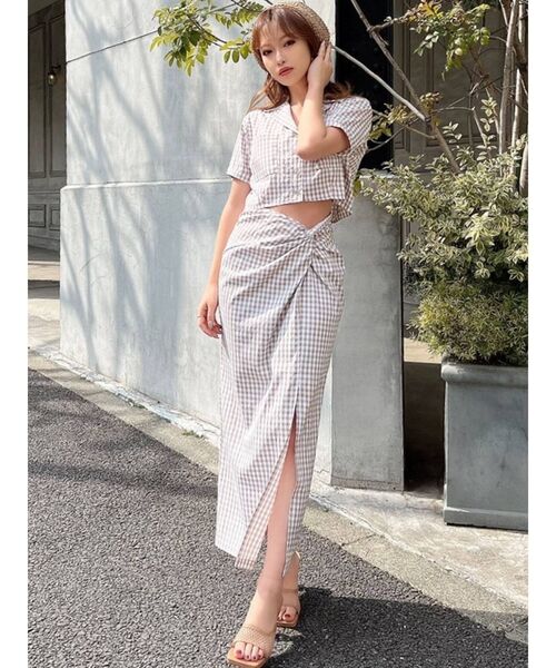 RESEXXY(リゼクシー)の「ハーフスリーブクロップドシャツ【セットアップ着用可能】(シャツ/ブラウス・レディース・その他1/ブラック/ベージュ・FREE)」の7枚目の写真