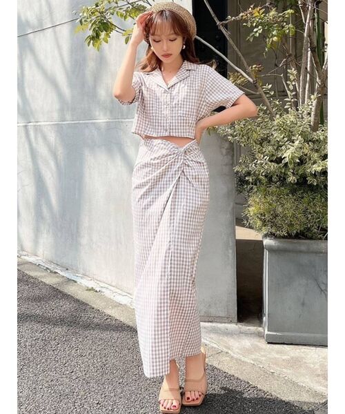 RESEXXY(リゼクシー)の「ハーフスリーブクロップドシャツ【セットアップ着用可能】(シャツ/ブラウス・レディース・その他1/ブラック/ベージュ・FREE)」の8枚目の写真