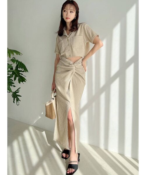 RESEXXY(リゼクシー)の「ハーフスリーブクロップドシャツ【セットアップ着用可能】(シャツ/ブラウス・レディース・その他1/ブラック/ベージュ・FREE)」の20枚目の写真