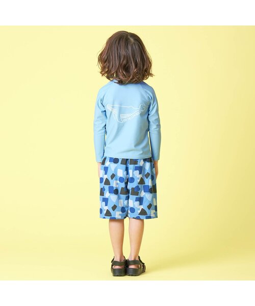 Ampersand（アンパサンド）の「ラッシュガード(男児)_UVカット（ラッシュガード・キッズ・ブラック/カーキ/ブルー/キャメル・90/100/110/120/80/130/140）」の12枚目の写真