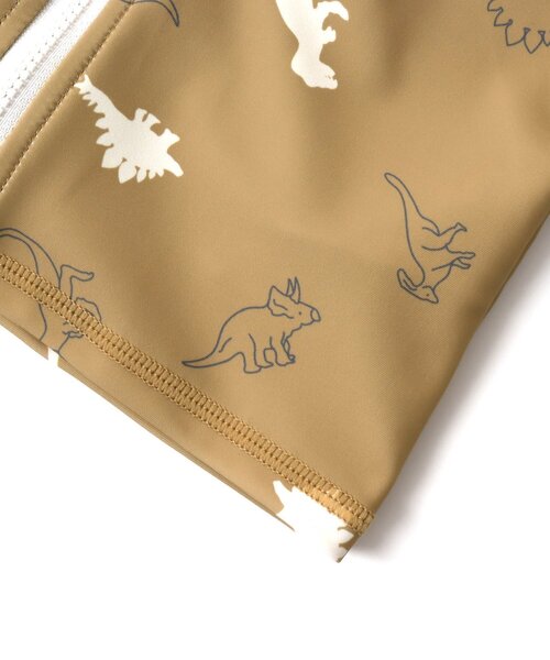 Ampersand（アンパサンド）の「ラッシュガード(男児)_UVカット（ラッシュガード・キッズ・ブラック/カーキ/ブルー/キャメル・90/100/110/120/80/130/140）」の9枚目の写真