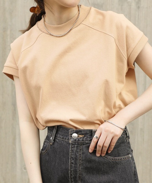 Bab（バブ）の「【USAコットン】【接触冷感・UVカット】プチハイネックカットソー（Tシャツ/カットソー・レディース・チャコールグレー/ブラック/ベージュ/オフホワイト/グリーン/モカ・FREE）」の5枚目の写真