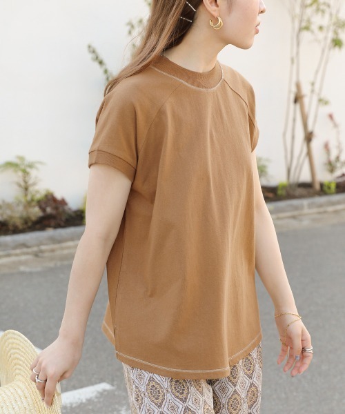 Bab（バブ）の「【USAコットン】【接触冷感・UVカット】プチハイネックカットソー（Tシャツ/カットソー・レディース・チャコールグレー/ブラック/ベージュ/オフホワイト/グリーン/モカ・FREE）」の22枚目の写真