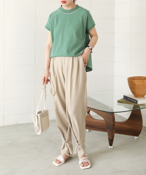 Bab（バブ）の「【USAコットン】【接触冷感・UVカット】プチハイネックカットソー（Tシャツ/カットソー・レディース・チャコールグレー/ブラック/ベージュ/オフホワイト/グリーン/モカ・FREE）」の16枚目の写真