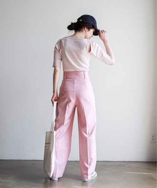 feepur（フェピュール）の「【ハンドウォッシャブル】カッティングショルダーハーフスリーブリブニット（ニット/セーター・レディース・ホワイト×ブラック/オレンジ/ホワイト×ピンク/オフホワイト/ブラック・MEDIUM）」の16枚目の写真