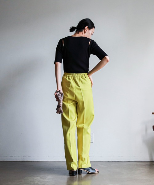 feepur（フェピュール）の「【ハンドウォッシャブル】カッティングショルダーハーフスリーブリブニット（ニット/セーター・レディース・ホワイト×ブラック/オレンジ/ホワイト×ピンク/オフホワイト/ブラック・MEDIUM）」の7枚目の写真