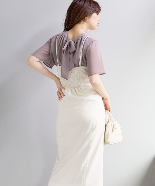 natural couture（ナチュラルクチュール）の「着こなし次第で自由自在 サイドスリットキャミワンピース（ワンピース・レディース・アイボリー/ブラック/グレイッシュベージュ・FREE）」の10枚目の写真