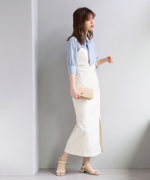 natural couture（ナチュラルクチュール）の「着こなし次第で自由自在 サイドスリットキャミワンピース（ワンピース・レディース・アイボリー/ブラック/グレイッシュベージュ・FREE）」の16枚目の写真