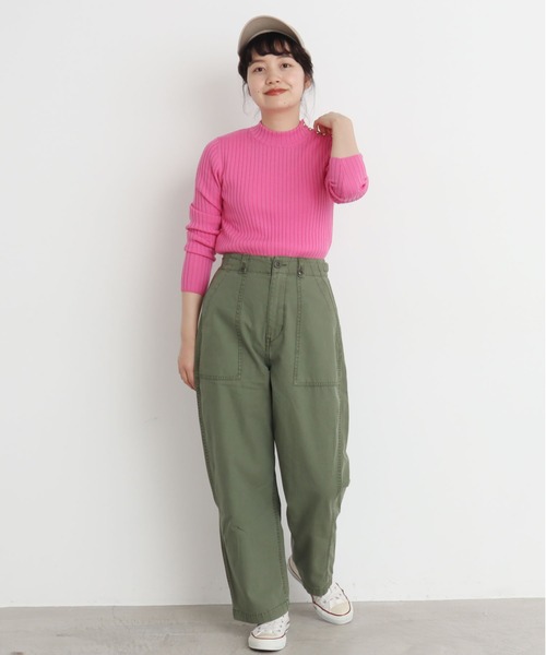 CHILD WOMAN（チャイルドウーマン）の「VICTORIA ワイドリブ肩釦ハイネックプルオーバー（ニット/セーター・レディース・レッド/ネイビー/グリーン/ピンク・FREE）」の13枚目の写真