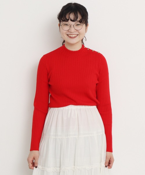 CHILD WOMAN（チャイルドウーマン）の「VICTORIA ワイドリブ肩釦ハイネックプルオーバー（ニット/セーター・レディース・レッド/ネイビー/グリーン/ピンク・FREE）」の19枚目の写真