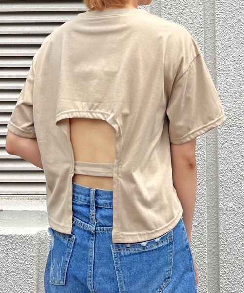 Jewelobe(ジュエローブ)の「バックカットオフTシャツ(Tシャツ/カットソー・レディース・ホワイト/ブラック/ベージュ・FREE)」の20枚目の写真