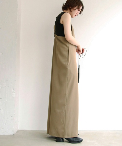 notch.(ノッチ)の「アシメトリーサロペット(サロペット/オーバーオール・レディース・ブラック/ベージュ・TM/M)」の6枚目の写真