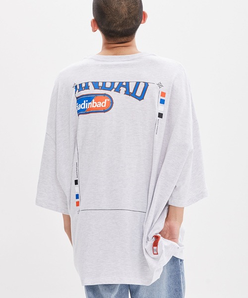 NO NEED（ノーニード）の「BAD IN BAD LAYER LOGO TEE ベドインベドレイヤーロゴTシャツ　　bib-22su01/韓国セレクト/韓国ブランド/（Tシャツ/カットソー・メンズ・グレー/チャコールグレー/ライトグレー・M/L）」の3枚目の写真