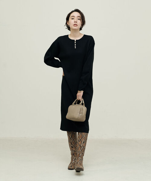 NOLLEY’S(ノーリーズ)の「◇【WEB限定】《手洗い可能》2WAYミラノリブパールワンピース(ワンピース・レディース・ブラック/ネイビー/オフホワイト/ブルー・38/36)」の18枚目の写真