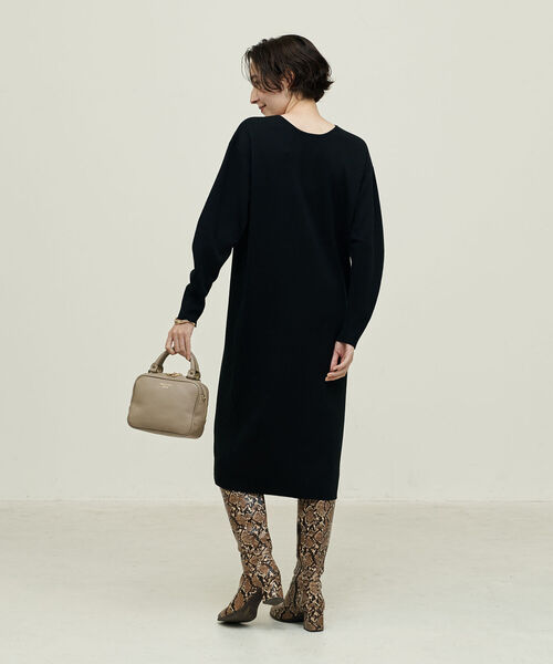 NOLLEY’S(ノーリーズ)の「◇【WEB限定】《手洗い可能》2WAYミラノリブパールワンピース(ワンピース・レディース・ブラック/ネイビー/オフホワイト/ブルー・38/36)」の21枚目の写真