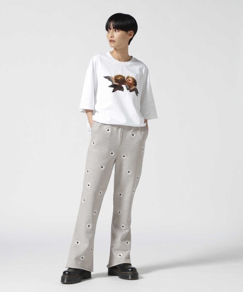 Chica（チカ）の「Chica/チカ/デイジースウェットフレアパンツ（その他パンツ・レディース・ブラック/グレー・1/2）」の18枚目の写真