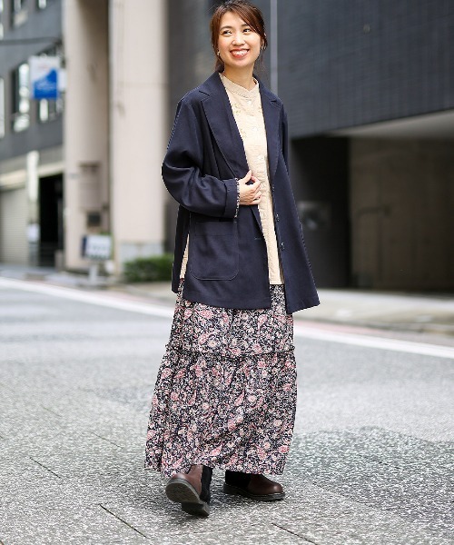 チチカカ（チチカカ）の「【大きいサイズ】スリットシングルジャケット（テーラードジャケット・レディース・チャコールグレー/カーキ/ベージュ・3L）」の4枚目の写真