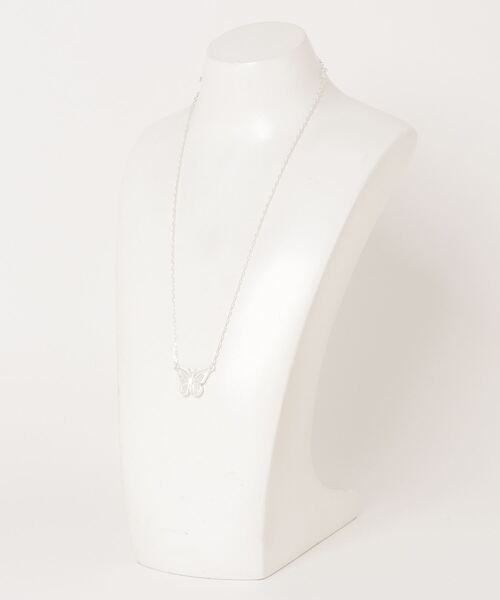 STUGAZI(スガキ)の「【STUGAZI/スガジ】Crystal Butterfly(ネックレス・メンズ・シルバー・ONE SIZE)」の2枚目の写真