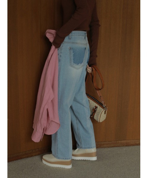 AMAIL（アマイル）の「Point pocket denim（デニムパンツ・レディース・ライトブルー・S/M）」の9枚目の写真