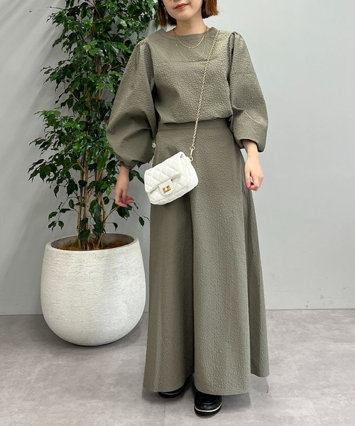 un dix cors（アンディコール）の「エンボスフラワー柄前後2WAY