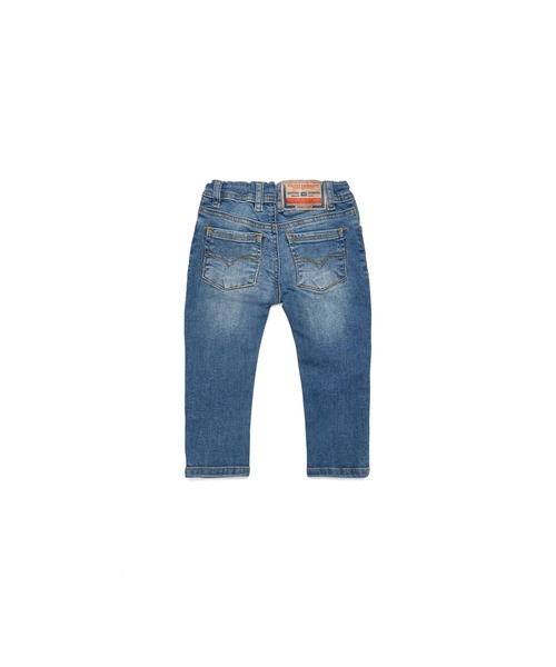 DIESEL(ディーゼル)の「ベビー デニムパンツ スキニー ブルー(デニムパンツ・キッズ・インディゴブルー・12M/18M/24M/36M)」の4枚目の写真