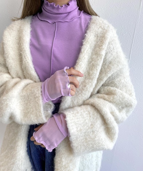 w closet（ダブルクローゼット）の「シアーカフハイネックプルオーバー（Tシャツ/カットソー・レディース・ブラック/オフホワイト/サックスブルー/ピンク/ライム/オレンジ/ラベンダー/シルバー/ベージュ・FREE）」の6枚目の写真