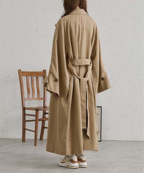 Ambre Neige(アンブルネージュ)の「袖スリットトレンチコート/【WEB/EC限定商品】(トレンチコート・レディース・ベージュ/アイボリー・FREE)」の16枚目の写真