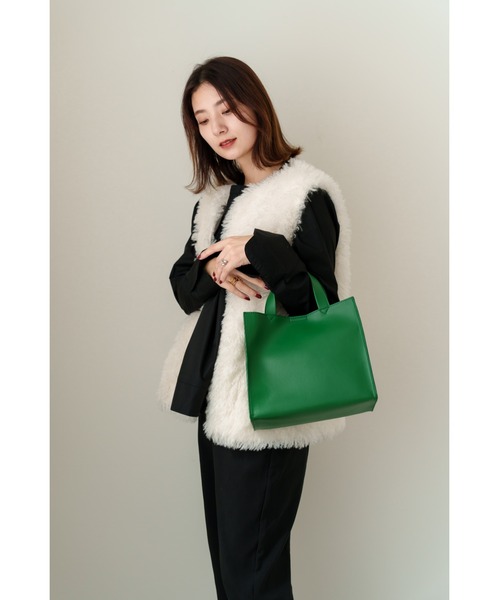 Rename（リネーム）の「Rename フェイクレザー スクエア シンプル ミニ ワンハンドル ハンドバッグ（トートバッグ・レディース・ブラック/グリーン/キャメル/グレー/ブラウン系その他/グレイッシュベージュ・FREE）」の13枚目の写真