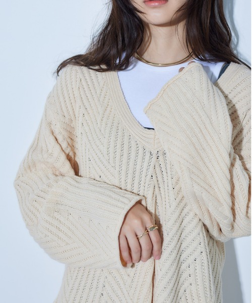 ECRIRE（エクリール）の「Ｖネック リラックスニット（ニット/セーター・レディース・ベージュ/オレンジ/ブラウン/アイボリー・M/L）」の6枚目の写真