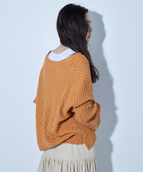 ECRIRE（エクリール）の「Ｖネック リラックスニット（ニット/セーター・レディース・ベージュ/オレンジ/ブラウン/アイボリー・M/L）」の8枚目の写真