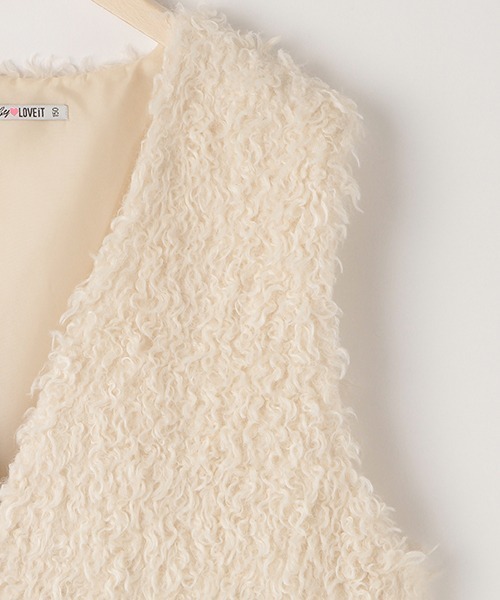 by LOVEiT（バイラビット）の「ボア　ジレ（ベスト・キッズ・アイボリー・120cm/130cm/160cm/140cm/150cm）」の6枚目の写真