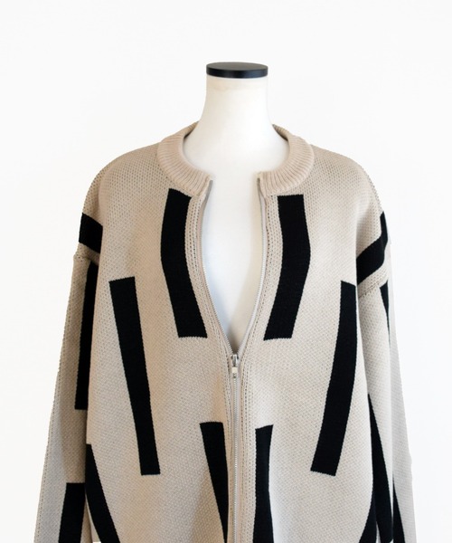 Marient(マリエント)の「スティックZIPニットカーディガン(カーディガン/ボレロ・レディース・ベージュ/ブラック・FREE)」の10枚目の写真
