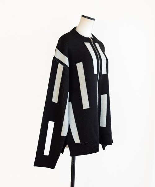 Marient(マリエント)の「スティックZIPニットカーディガン(カーディガン/ボレロ・レディース・ベージュ/ブラック・FREE)」の5枚目の写真