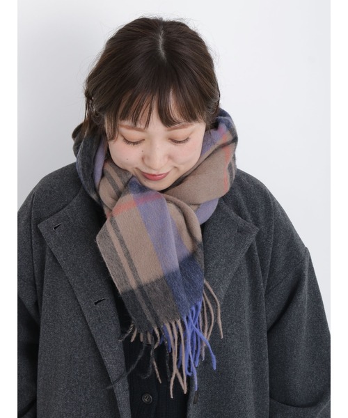 Samansa Mos2（サマンサ モスモス）の「ウールチェックマフラー（マフラー・レディース・レッド/ベージュ/ミント/モカ・ﾌﾘ-）」の2枚目の写真