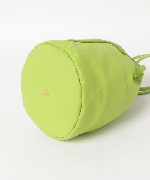 DOUBLE STANDARD CLOTHING（ダブルスタンダードクロージング）の「スムースレザーバッグ（ショルダーバッグ・レディース・ベージュ/ホワイト/ライトグリーン・FREE）」の9枚目の写真