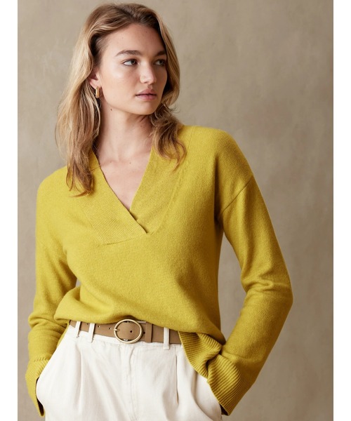 BANANA REPUBLIC FACTORY STORE（バナナリパブリック ファクトリーストア）の「BANANA REPUBLIC FACTORY STORE　　Vネックセーター（ニット/セーター・レディース・グリーン/イエロー/ライトグレー/ホワイト・S/M/L/XS）」の4枚目の写真