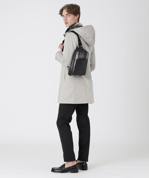 ブラックレーベル クレストブリッジ ボディバッグ ショルダー チェック レザー シャドークレストブリッジチェックボディバッグ（バッグ