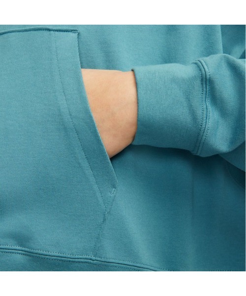 NIKE（ナイキ）の「NIKE/ナイキ W NSW JRSY OS PO HOODIE/オーバーサイズ プルオーバーパーカー（パーカー・レディース・ブラック/ホワイト/ブルー・XL/L/M/S）」の11枚目の写真