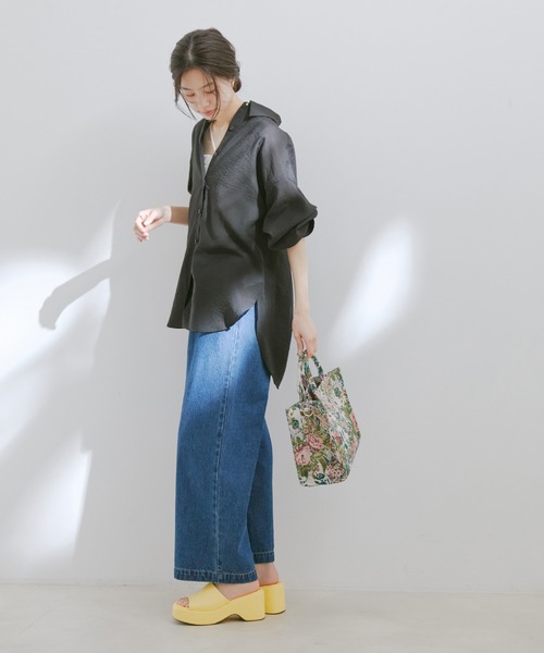 Juze（ジュゼ）の「バルキーウェッジサンダル（サンダル・レディース・ブラック/オフホワイト/イエロー・22.5cm/23.5cm/24.5cm）」の17枚目の写真