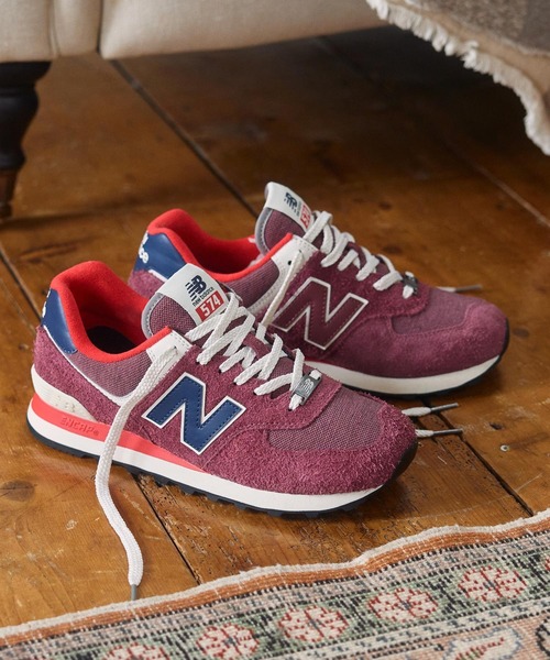 NEW BALANCE（ニューバランス）の「574（スニーカー・メンズ・ブラック/レッド・22.5cm/23.0cm/23.5cm/24.0cm/24.5cm/25.0cm/25.5cm/26.0cm/26.5cm/27.0cm/27.5cm/28.0cm/28.5cm/29.0cm）」の3枚目の写真