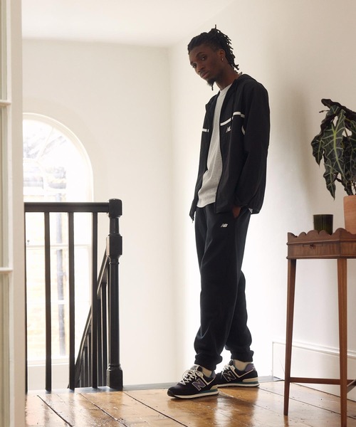 NEW BALANCE（ニューバランス）の「574（スニーカー・メンズ・ブラック/レッド・22.5cm/23.0cm/23.5cm/24.0cm/24.5cm/25.0cm/25.5cm/26.0cm/26.5cm/27.0cm/27.5cm/28.0cm/28.5cm/29.0cm）」の5枚目の写真