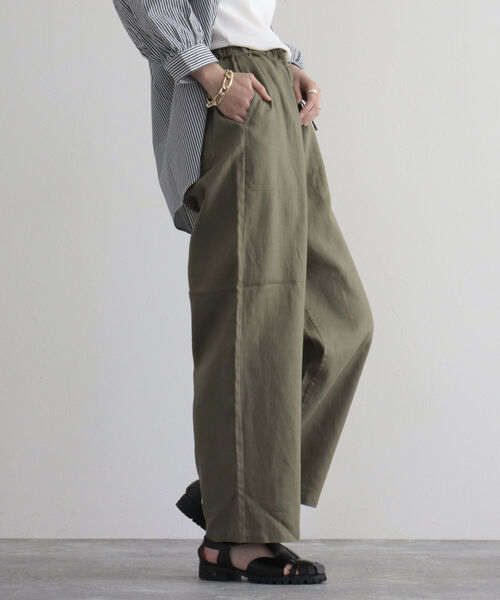 GEVACO（ゲバコ）の「【GEVACO/ゲバコ】FG限定モデル/綿麻ツイルワイドイージーパンツ（その他パンツ・レディース・ブルー系その他/ベージュ/レッド/ネイビー/カーキ・38/36）」の2枚目の写真