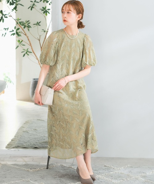 URBAN RESEARCH ROSSO（アーバンリサーチロッソ）の「バイカラーレースドレス（ドレス・レディース・ブルー系その他/ベージュ系その他/ミント・FREE）」の2枚目の写真