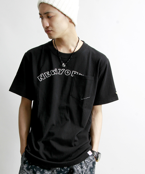 Mark Gonzales（マーク・ゴンザレス）の「∴WEGO/ MARK GONZALES（マークゴンザレス）ポケットTシャツ（Tシャツ/カットソー・メンズ・ホワイト/ブラック・MEDIUM/LARGE）」の2枚目の写真