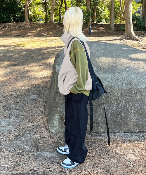 sedacle(セダクル)の「スタンドネックベスト(ベスト・メンズ・ブラック/アイボリー・MEDIUM/LARGE)」の4枚目の写真