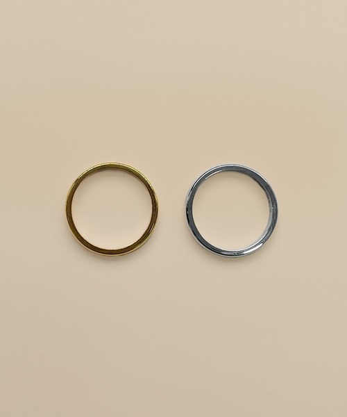 CEMONEMO(セモネモ)の「【金属アレルギー対応】 2mm シンプルリング / サージカルステンレス 316L(リング・レディース・ゴールド/シルバー・FREE)」の4枚目の写真