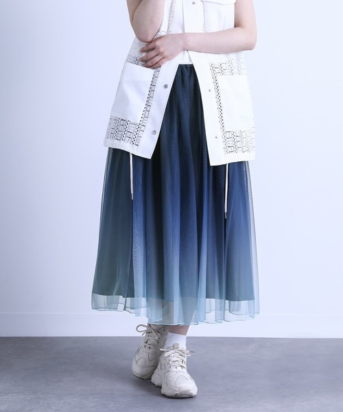 n'OrLABEL（ノアールレーベル）の「『グラデーションチュールスカート』（スカート・レディース・パープル/ネイビー/チャコール/ブラック・FREE）」の17枚目の写真