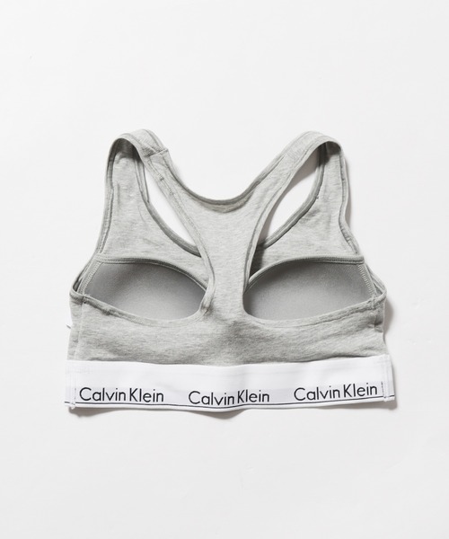 Calvin Klein（カルバン・クライン）の「Calvin Klein/カルバンクライン LGHT LINED BRALETTE リピートロゴ レーサーバック ブラレット（スポーツブラ・レディース・ブラック/グレー/ホワイト/ブラック系/ライム・L/S/M/XL/XS）」の6枚目の写真