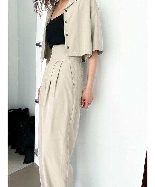 EMODA（エモダ）の「オーバーショートシャツ（シャツ/ブラウス・レディース・ベージュ/ブラック/その他/ブルー・FREE）」の15枚目の写真